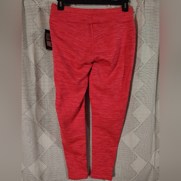 Avalanche Mogul Melange Leggings in Beetroots - Picture 6 of 8